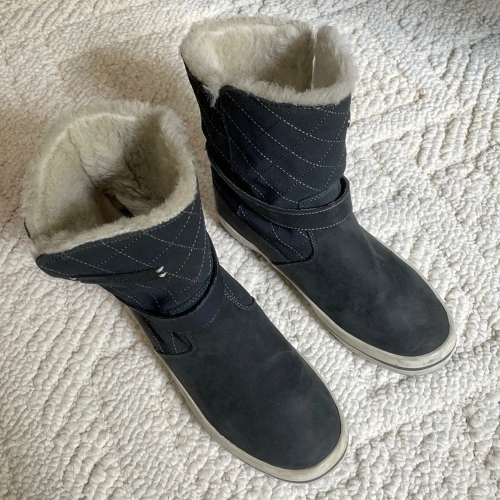 Helly Hansen Alexandra Quilted Winter Ankle Boots